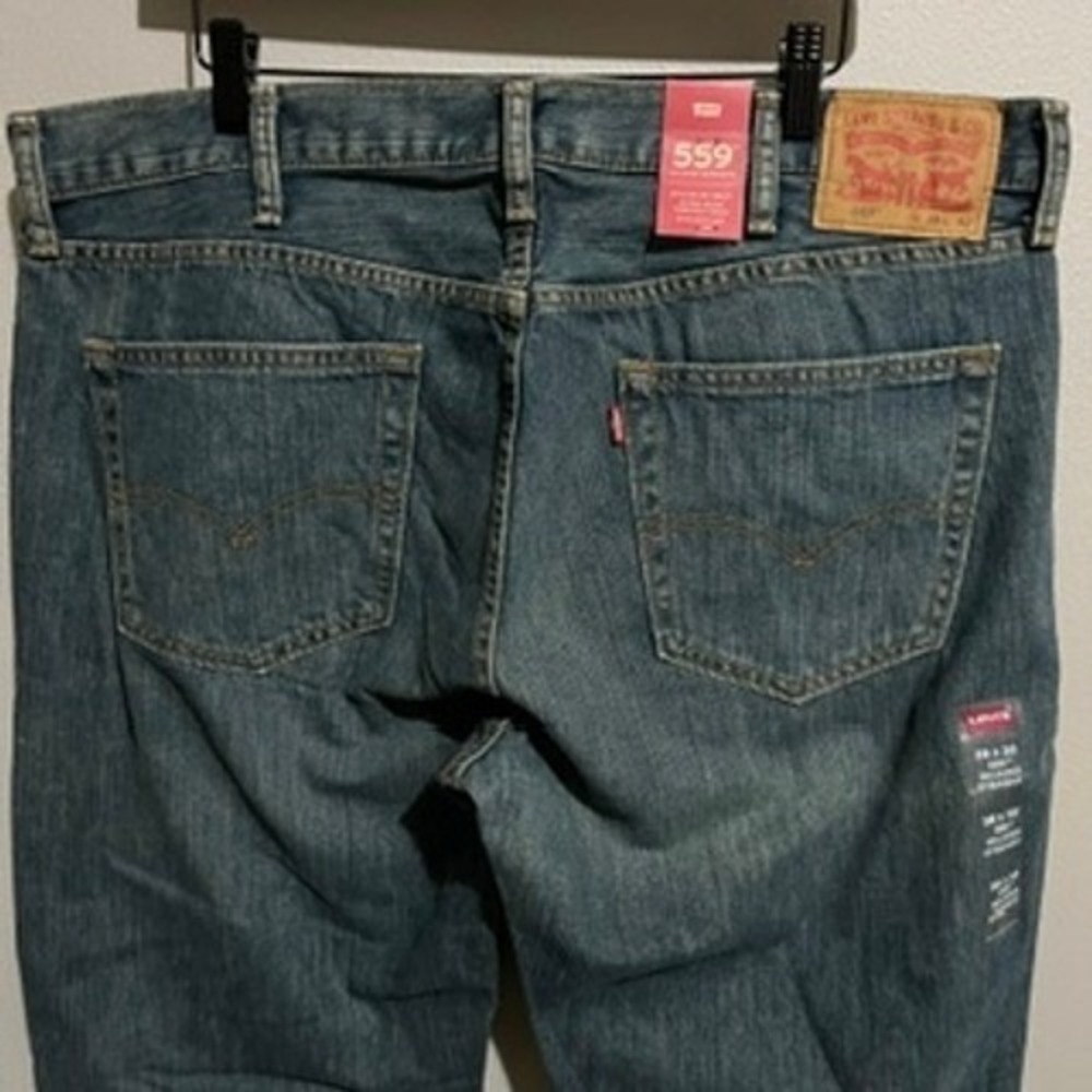 Levi's 559 Relaxed‎ Straight Mens Blue Jeans 38x32 Medium Wash Denim New